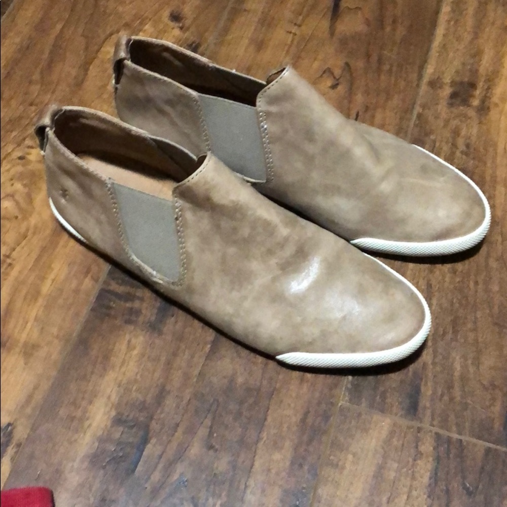Brown Frye Sporty Flats